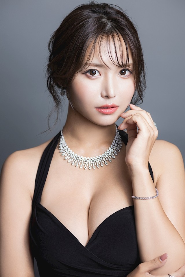 百合 ももプロフィール写真6